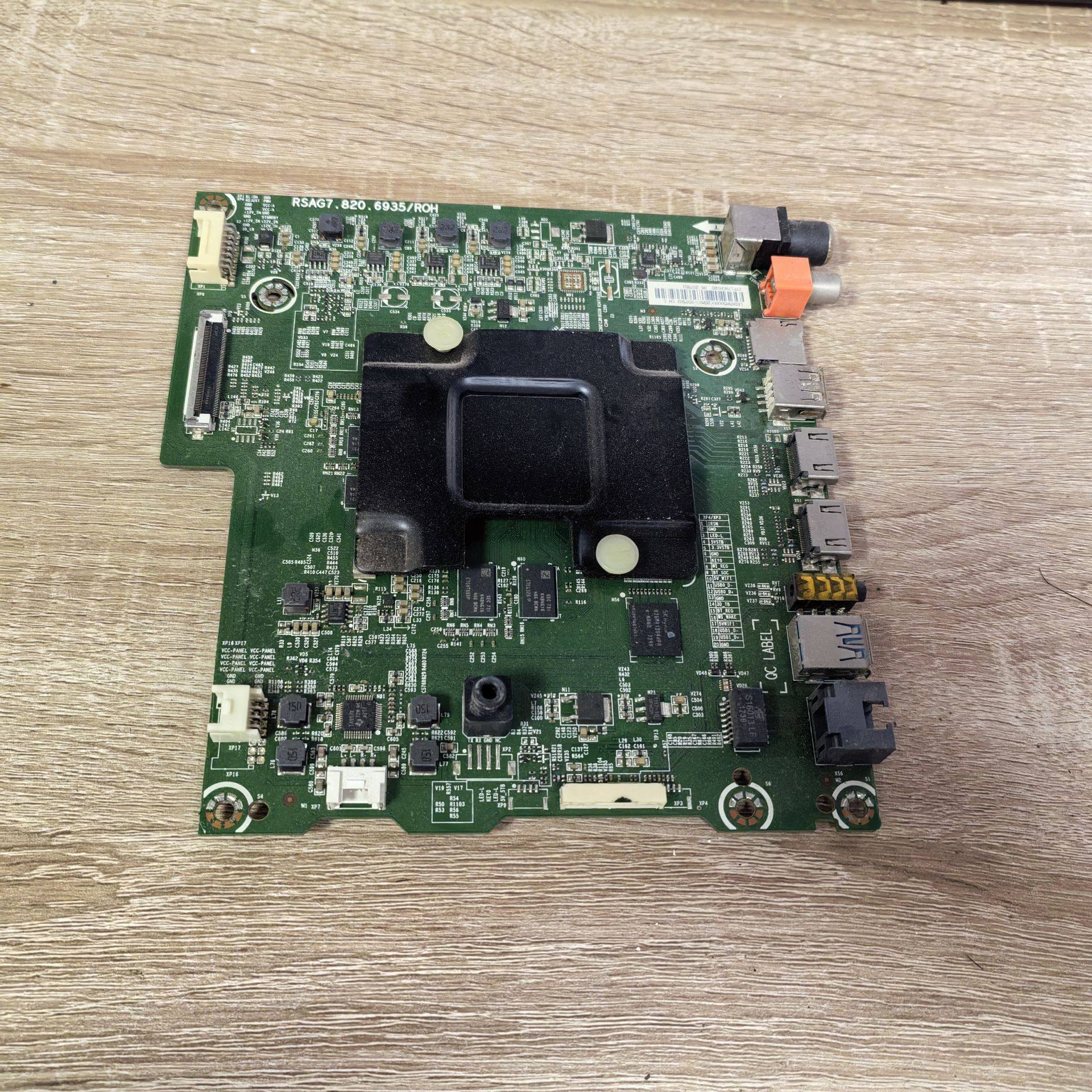 海信LED65M5000U液晶电视主板RS