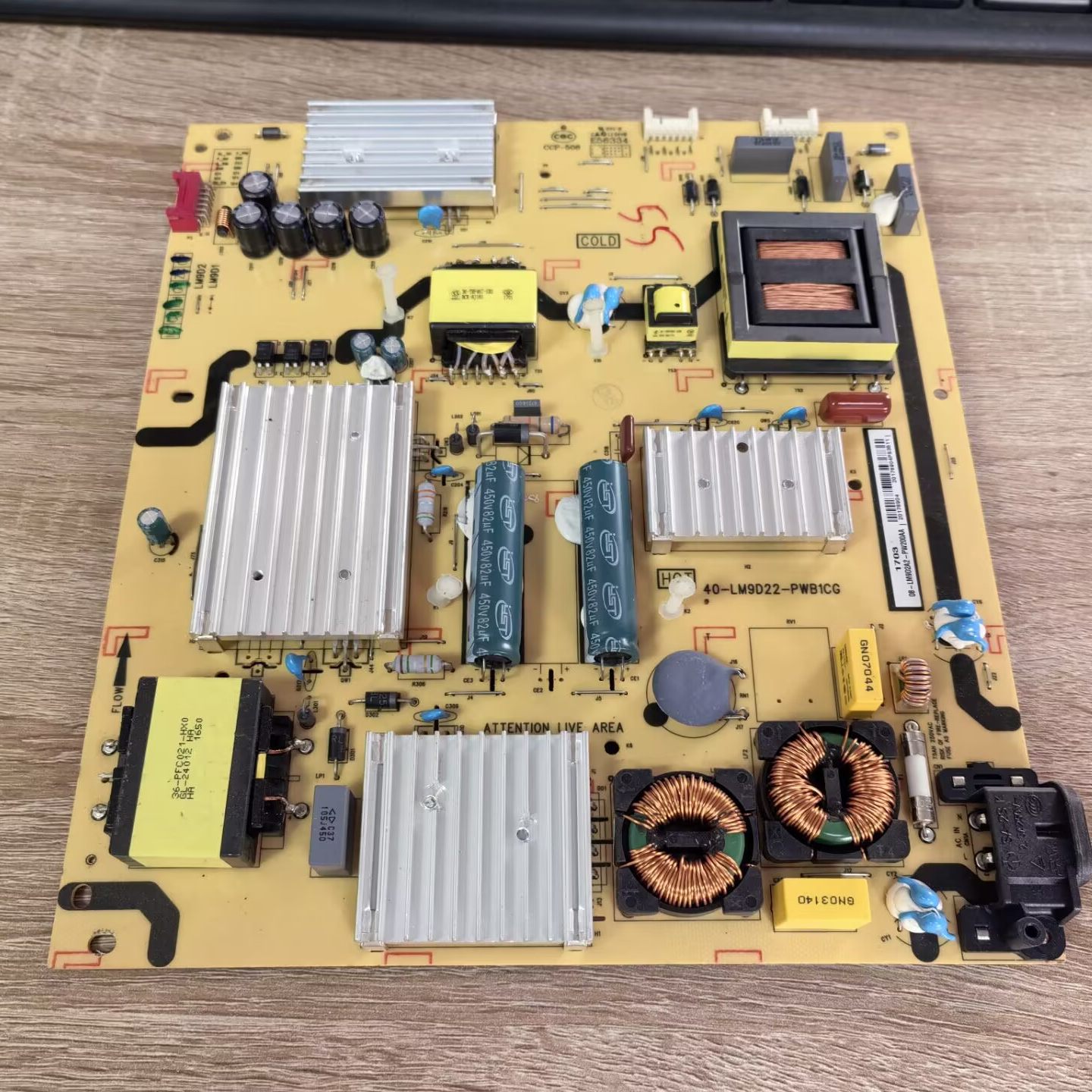 TCLL55P1-CUD电源板40-LM9D22-
