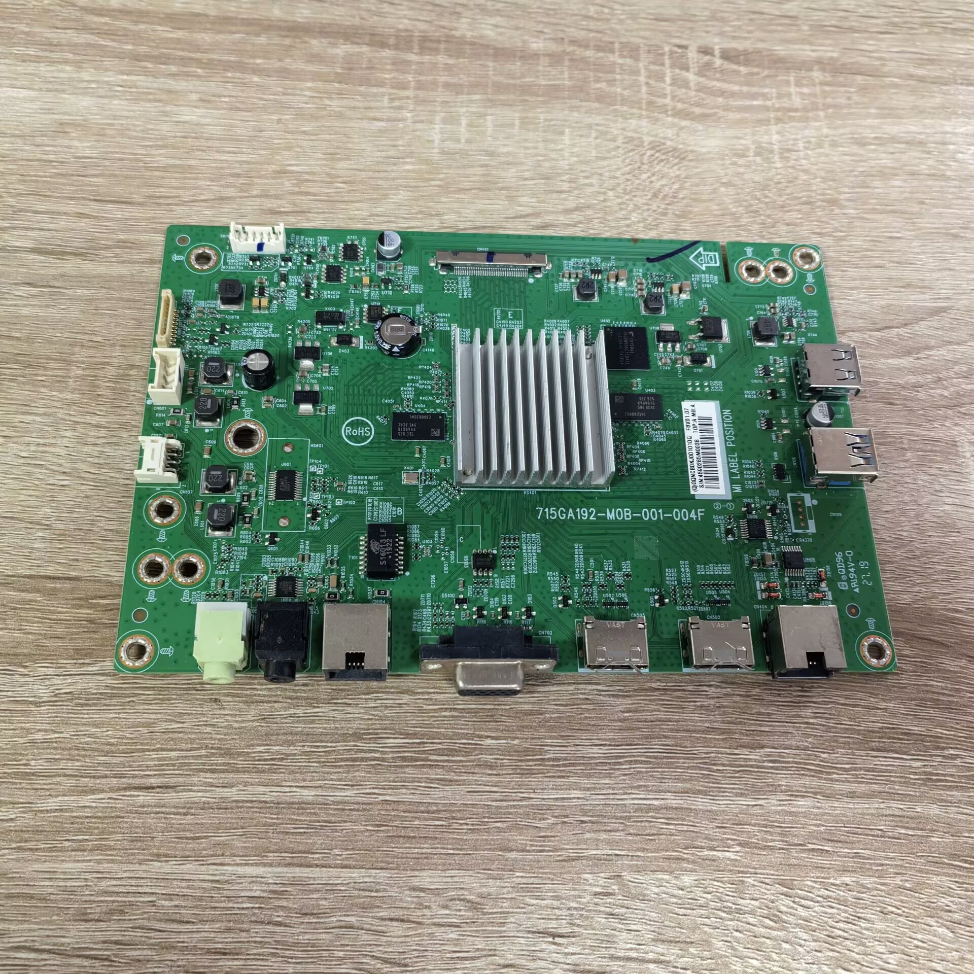 A0C43F1主板715GA192-M0B-001