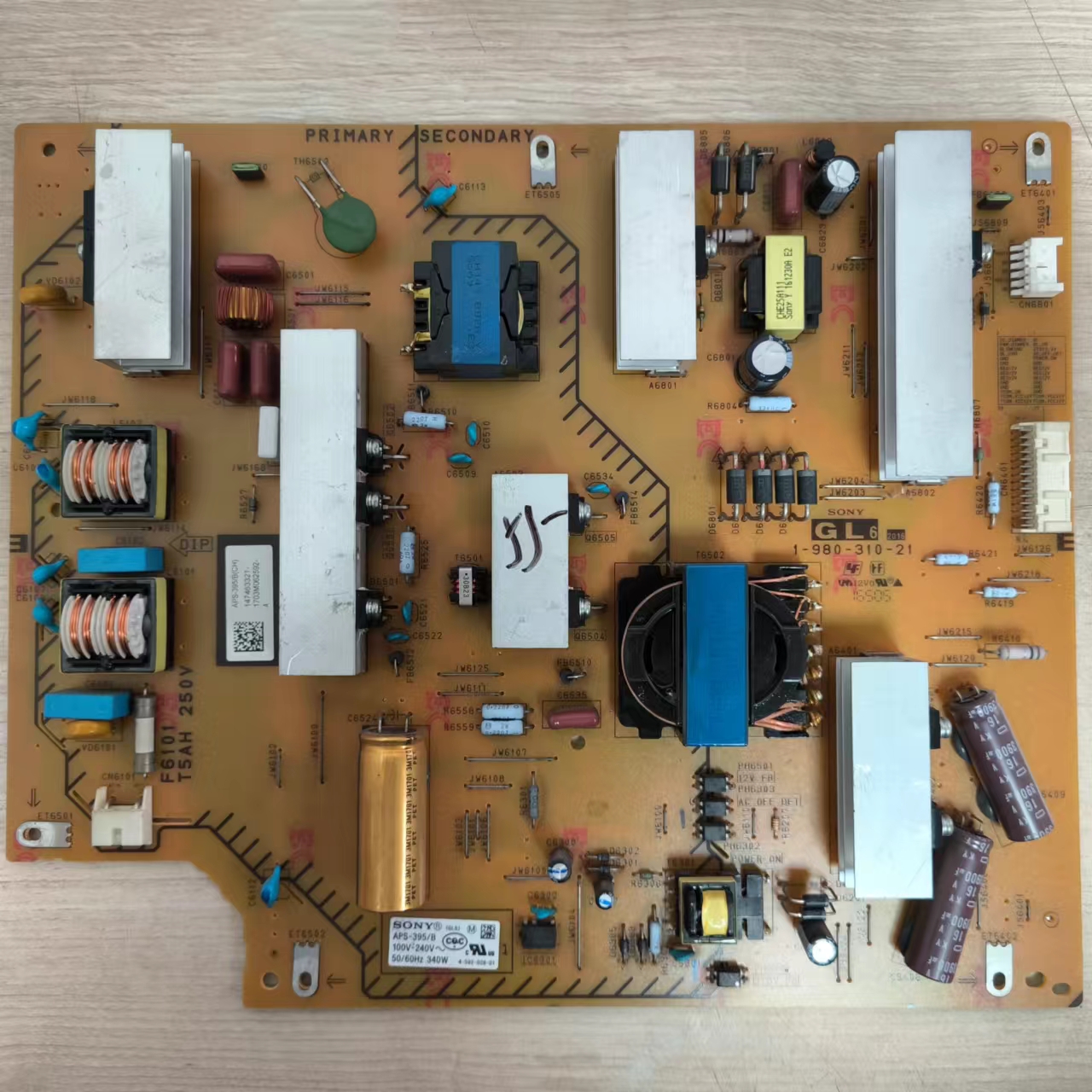 索尼KD-55X7000D电视电源板