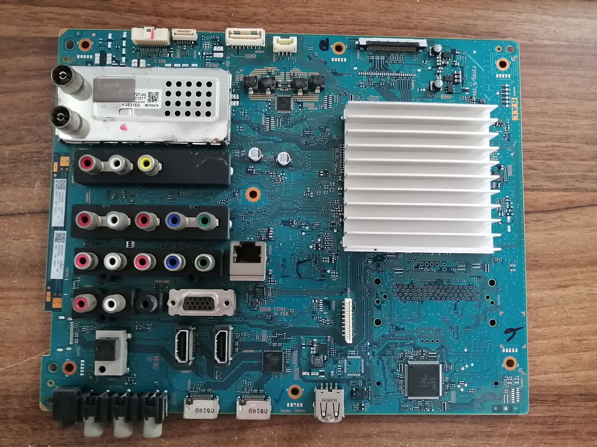 原装KDL-46EX700主板1-881