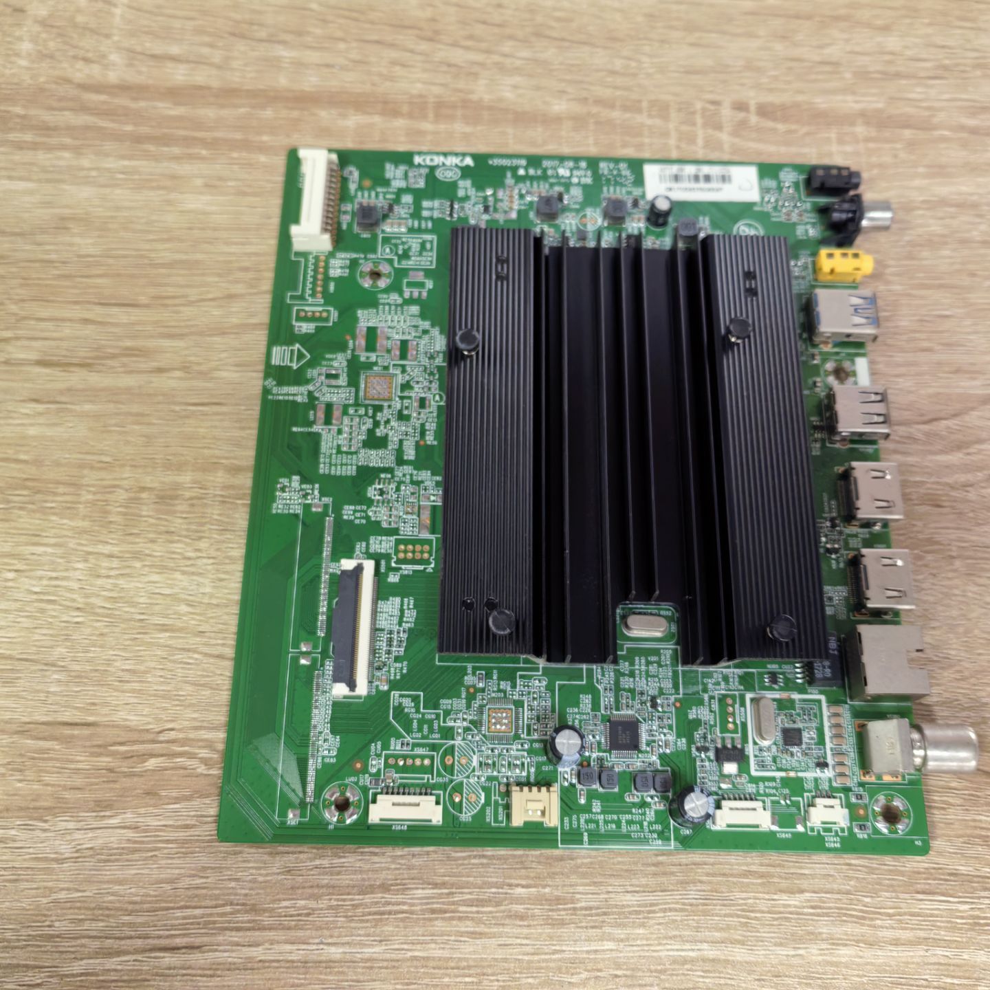 康佳LED65M1液晶电视机主板35023