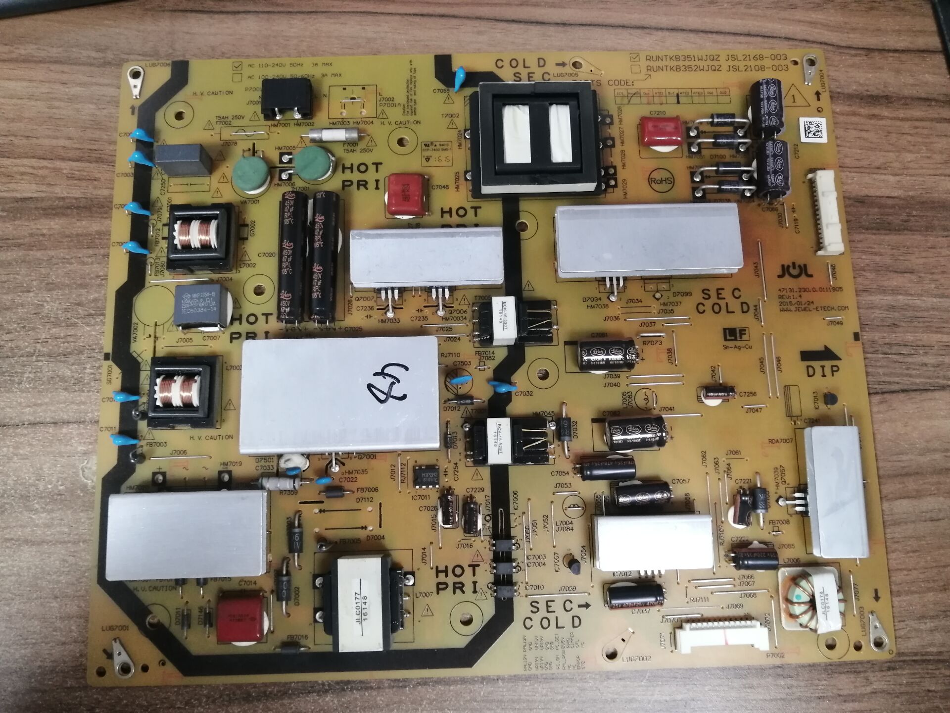 夏普LCD-55DS72A48S3A电源板