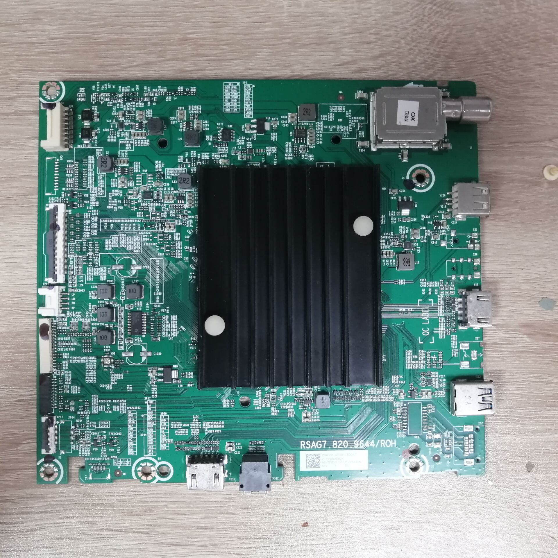 海信55V7F主板RSAG7.820.9