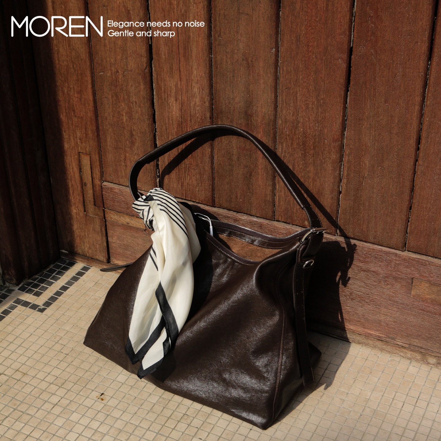 莫人MOREN Hobo包植鞣牛皮软榻法式通勤托特手提包自由结构大容量