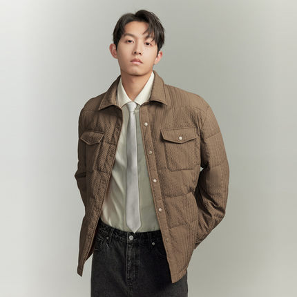 GXG潮流休闲保暖翻领肌理面料短款羽绒外套男式羽绒服23年冬新款