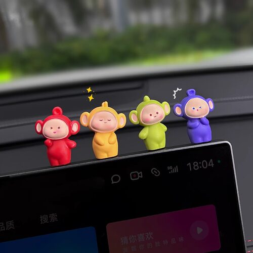 车内汽车饰品可爱小线宝宝车载中控台显示屏幕趴趴摆件电动车装饰