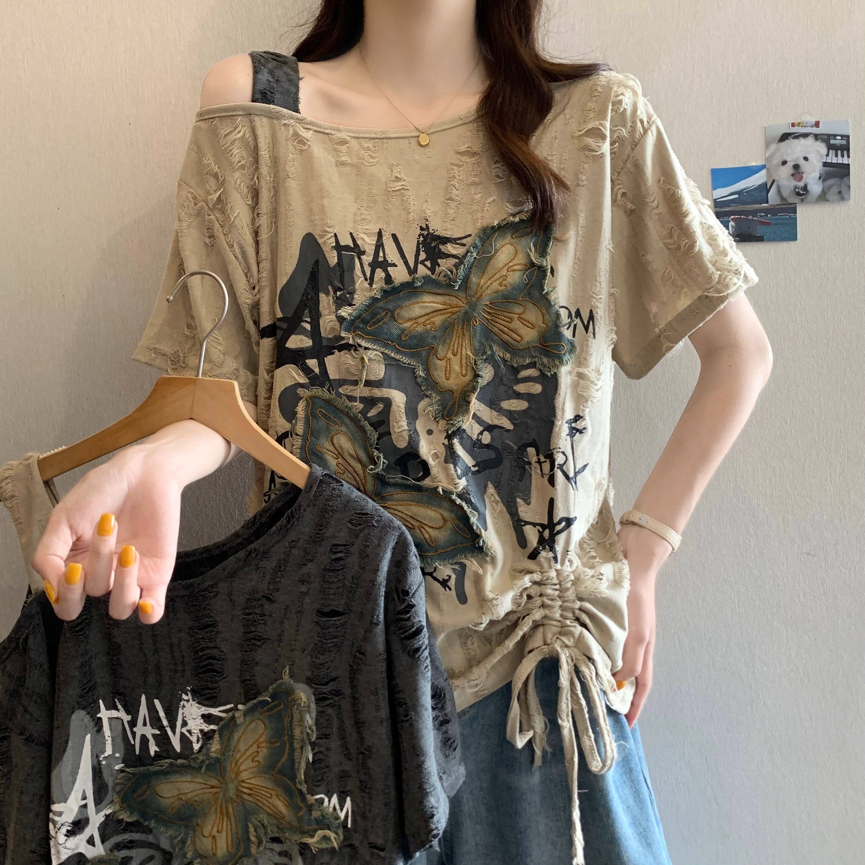 大码微胖mm设计感绝美蝴蝶斜肩上衣宽松美式慵懒风露肩短袖T恤女
