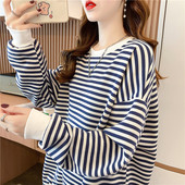 宽松韩系长袖 条纹圆领卫衣女秋冬新款 大码 t恤减龄百搭休闲上衣潮