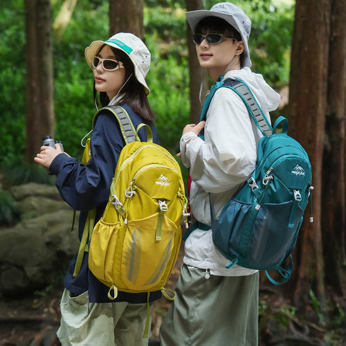 秋季户外旅行运动登山包轻量化大容量露营越野双肩包便携防水背包