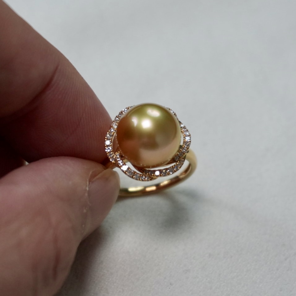 11.12南洋金珠18K金钻石太阳花戒指可改圈