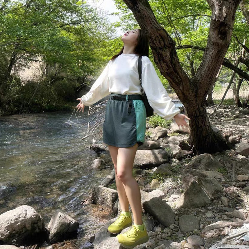 夏季女款山系户外松紧腰防走光速干短裤防泼水登山骑行运动裙裤