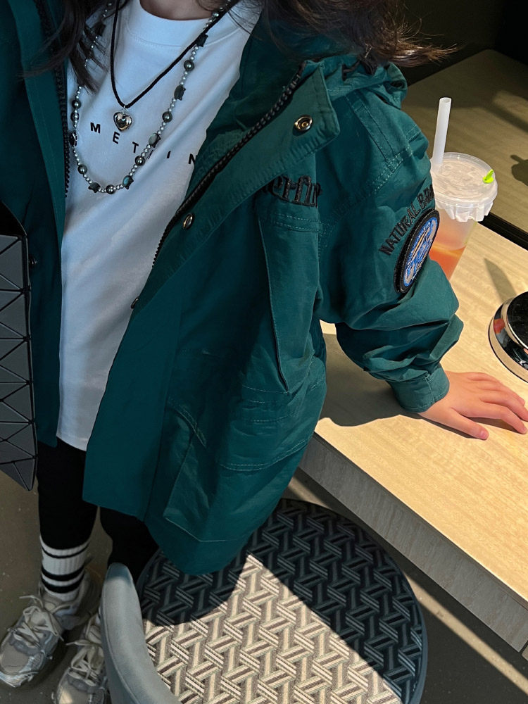 CITY OF BEAUTY 여아용 두꺼운 패딩 배지 윈드 브레이커 재킷 대형 아동용 부모 - 자식 의류 겨울 신중공업