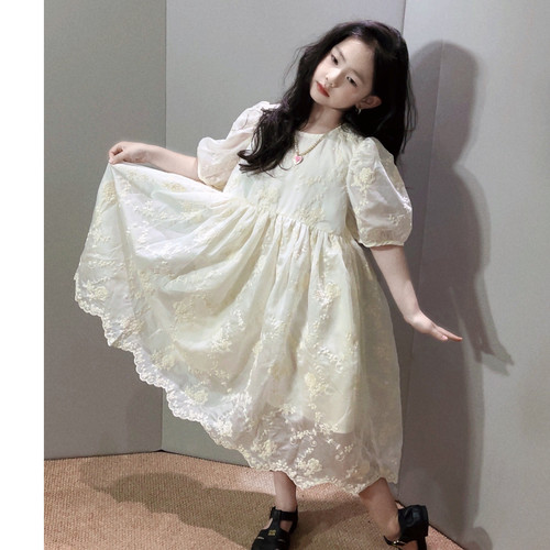 女童洋气夏季蕾丝公主风连衣裙