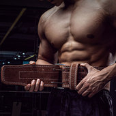 劳拉之星0835力量举4层牛皮加厚等宽健身硬拉深蹲训练举重腰带