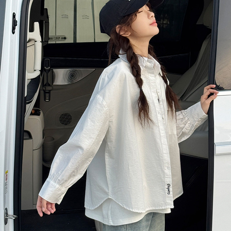 女童衬衫2026秋装新款儿童宽松休闲长袖上衣白色衣服大童简约衬衣