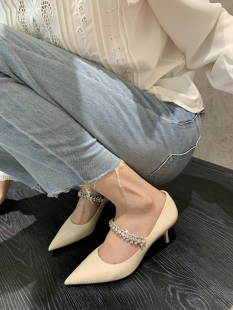 benefanfan白月光二代水钻高跟鞋 女细跟尖头一字扣带真皮大底单鞋