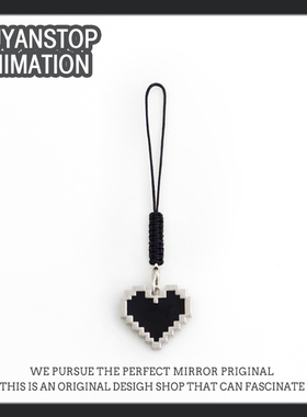 黑色爱心手机挂件像素桃心包包U盘Airpods耳机保护套挂饰绳钥匙扣