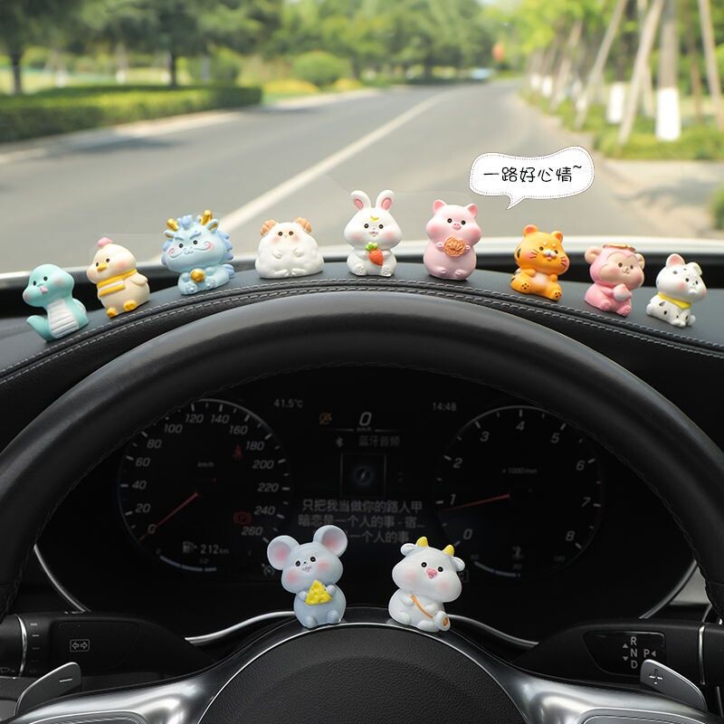 可爱十二生肖小动物汽车摆件车载车内饰品车上中控台装饰用品大全