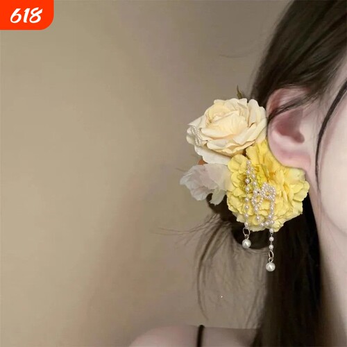 精致高颜值花朵2025流苏夏季新款发夹甜美侧边夹头花发饰出游拍照