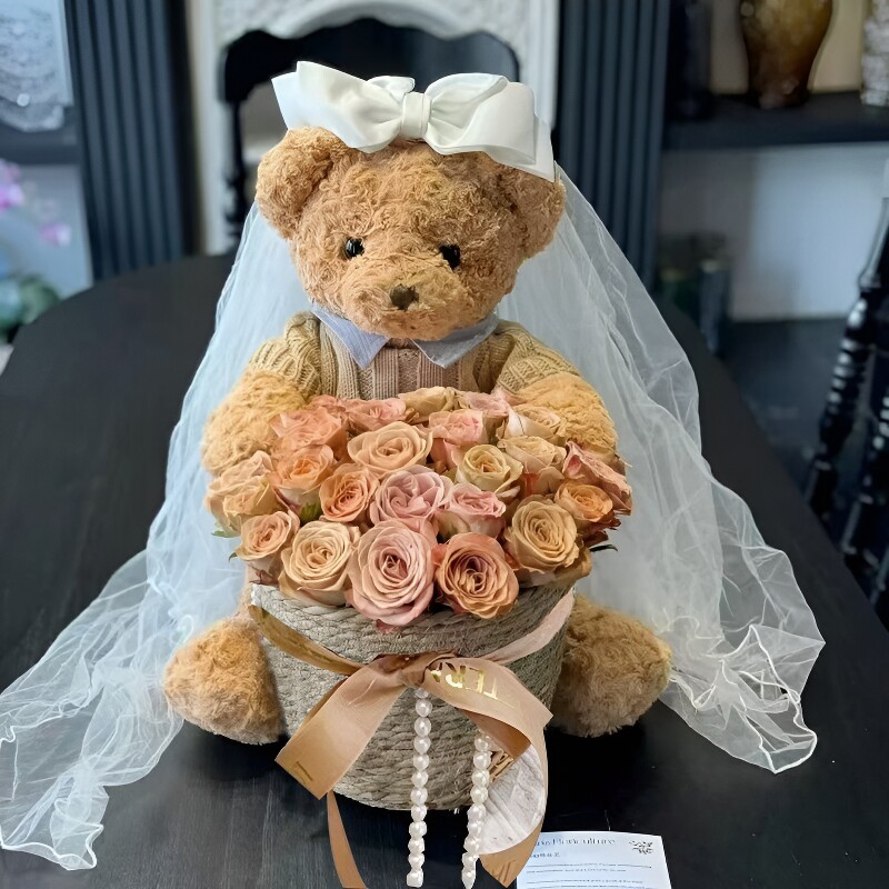 七夕情人节永生花小熊抱抱桶头纱花束仿真玫瑰皂花生日礼物送女生