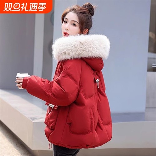 户外羽绒服女红色短款2025年冬季新款面包服ins连帽袄爆款外黑色