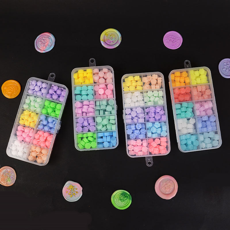 화재 페인트 왁스 입자 구획화 된 고양이 발톱 팔각형 귀여운 마카롱 DIY 화재 페인트 인감 왁스 입자의 전체 세트 빛나는 왁스 입자 봉투 밀봉 왁스 어린이 수제 젤리 소녀 하트 저장 상자