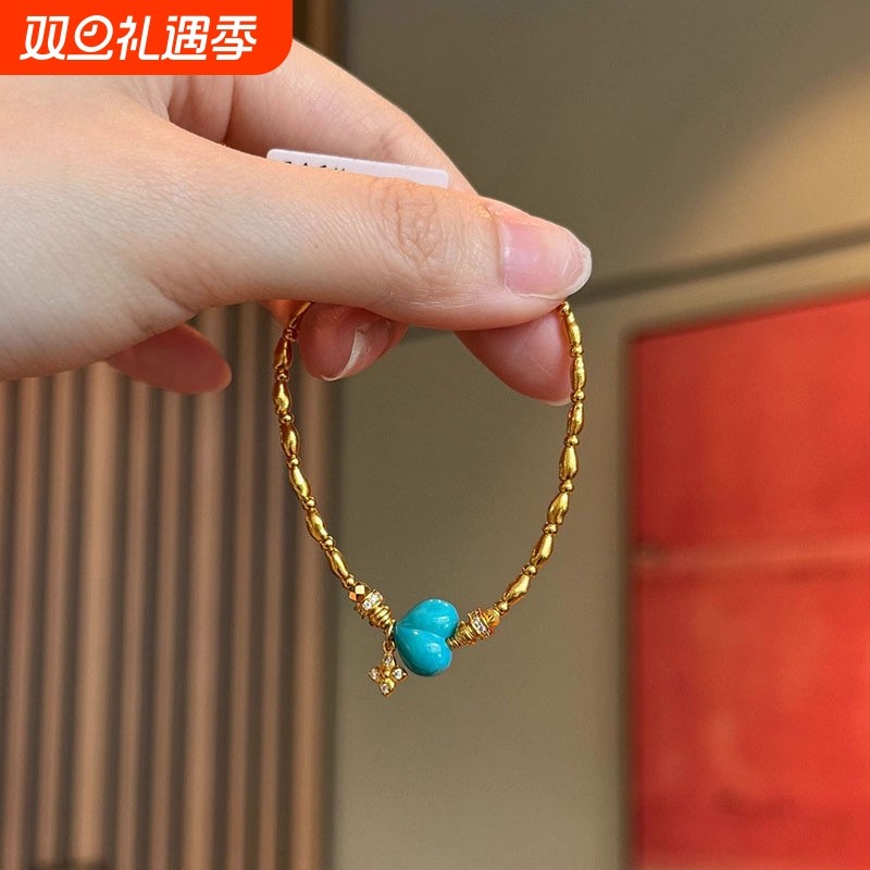 复古金色绿松屁桃爱心手链新中式高级感轻奢时尚小众设计手串饰品