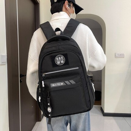 初高中生书包大容量防泼水背包新款旅行减负耐脏大学生双肩包