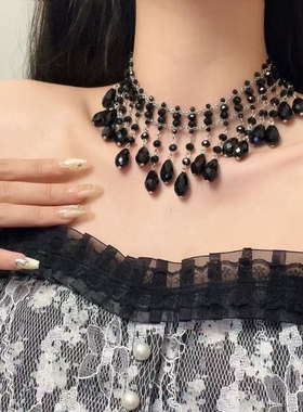 轻奢高级感黑色水滴流苏项链女小众设计感串珠锁骨链复古朋克颈链