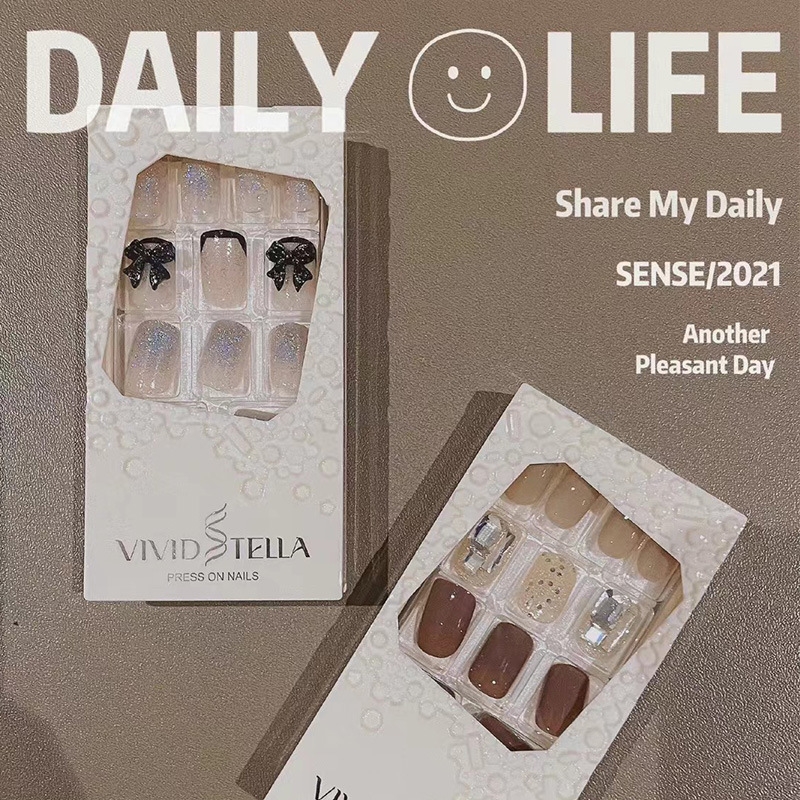 薇丝黛拉红色喜庆背胶贴穿戴甲方