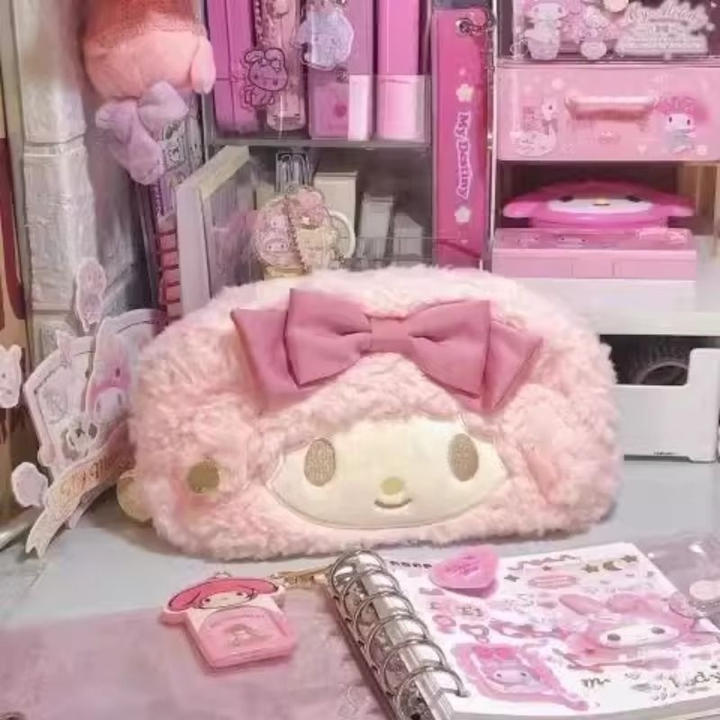 日单合作款手拎女包美乐蒂大耳玉桂狗布丁帕恰M小羊文具笔袋
