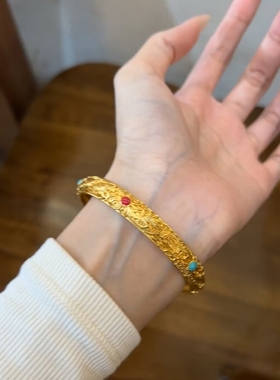 皇后花丝沙金手镯太后黄金色镯子闭口琳琅钱币新中式金店同款首饰