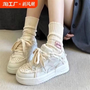 新款米白色牛仔流星滑板鞋女ins百搭小众休闲鞋厚底防滑运动潮鞋