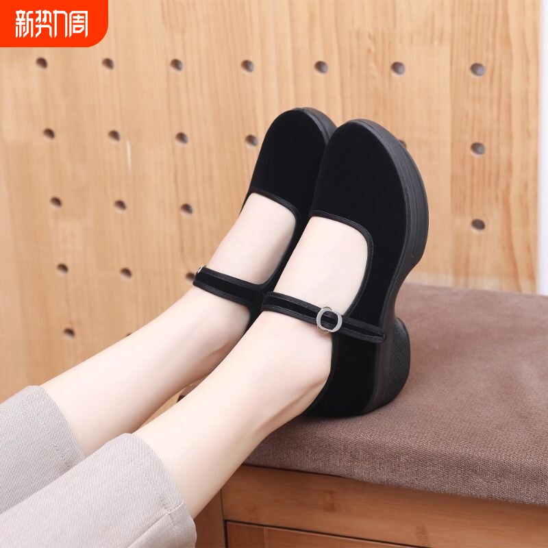 老北京布鞋女新款工作鞋透气防滑软底中老年舞蹈跳舞鞋坡跟手工