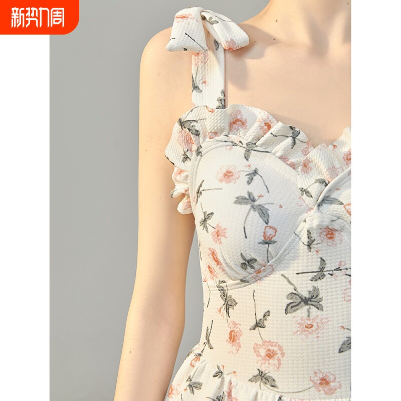 2026年新款爆款游泳衣女连体性感风裙式淑女高级感泡温泉泳装批发