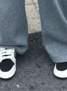 现货Dun CNY新年款舒适贴合减震板鞋男女时尚百搭运动休闲鞋