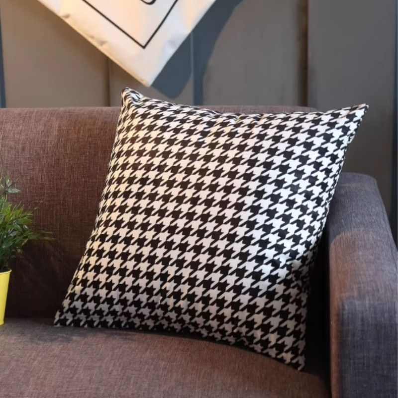 抱枕桃皮绒布靠枕沙发靠垫抱枕被抱枕套可拆洗千鸟格方形枕芯外套