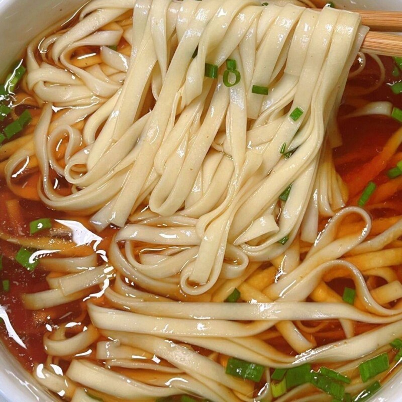 贵州土手工面条挂面宽面特产小吃农家碱水面速食农家自制全麦拌面