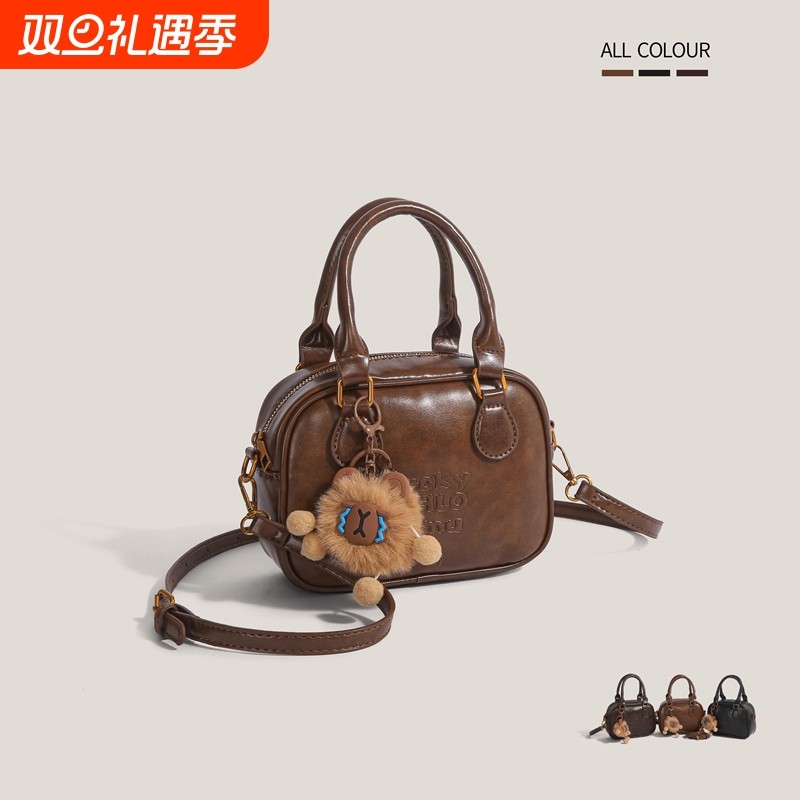 伊布古奇高级感复古潮流手提枕头包包女2025新款时尚单肩包保龄球