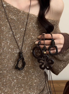 镂空花朵蜡绳项链女2026新款高级感挂脖毛衣链高级感长款配饰