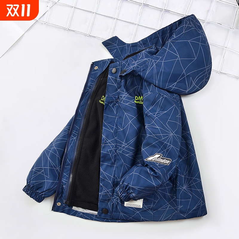 男童加绒冲锋衣三合一