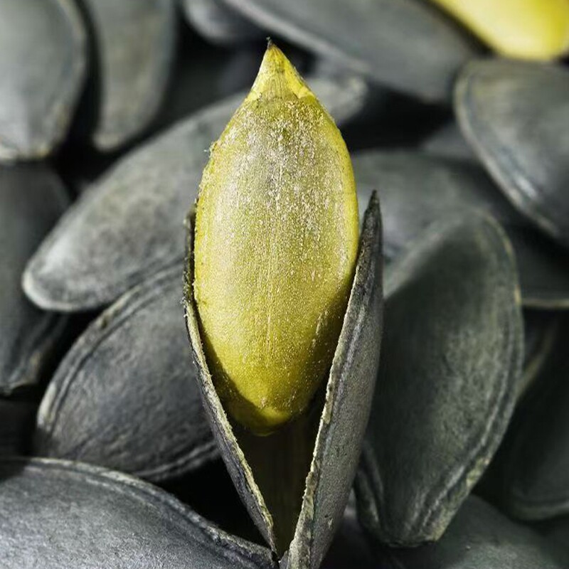 南瓜子大颗粒葵花籽包装坚果炒货零食休闲食品年货美人甲咸香