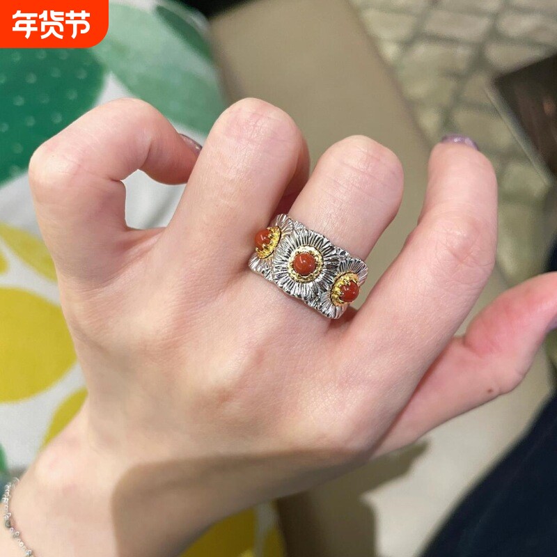 925轻奢雏菊高级感布契拉提风复古红玛瑙戒指小众设计时尚食指戒