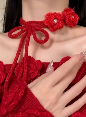 2025新款针织花朵项链女时尚秋冬圣诞氛围感锁骨链个性百搭毛衣链