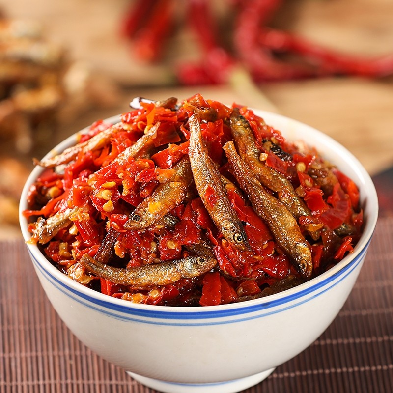 香辣小鱼仔下饭菜辣椒酱湖南特产农家小鱼干即食瓶装小零食下酒菜