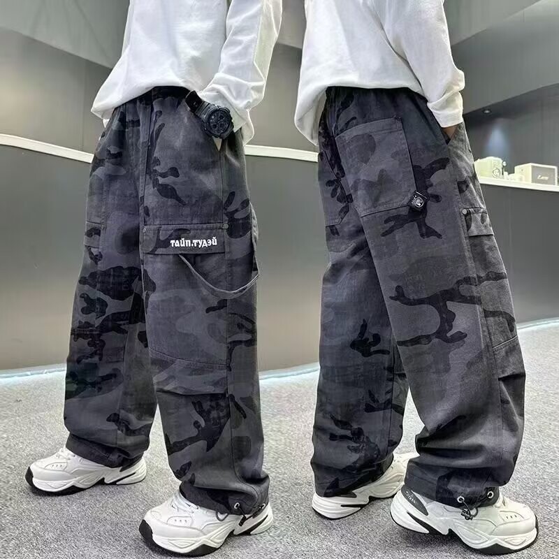 男童裤子2026新款春秋季长裤中大童痞帅男孩秋装休闲裤工装迷彩裤图片