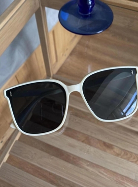 夏季旅游出行墨镜男女时尚复古高清防紫外线潮流太阳眼镜多规格