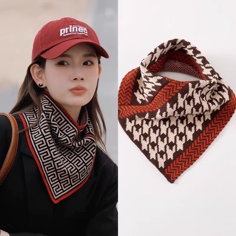 三角巾围脖女款2025新款秋冬季三角围巾护颈假领女高级感保暖脖套