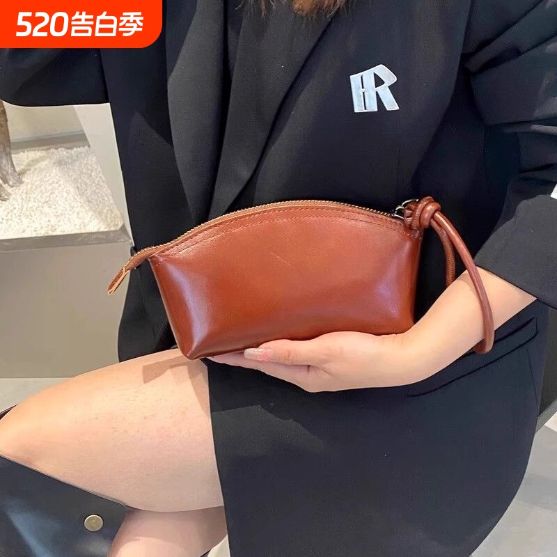 拎包手机包新款高级质感手拿包女皮革大容量贝壳包零钱包便携小包